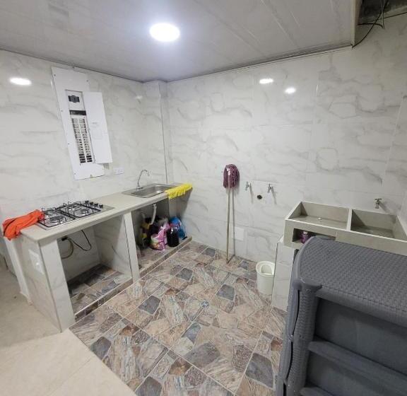 هتل Maria Eugenia