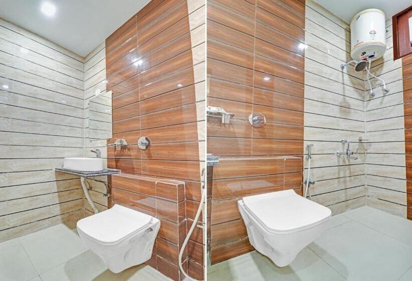 酒店 Oyo Flagship 81282  Jai Ho