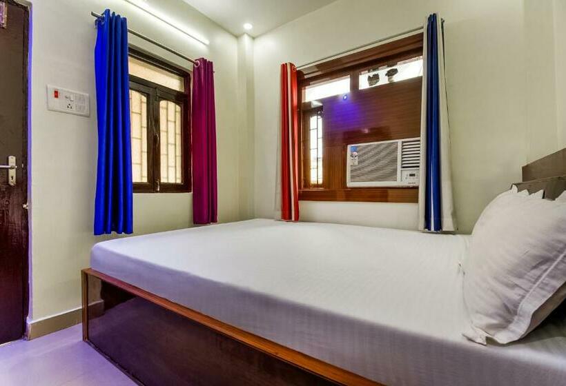 בית מלון כפרי Spot On 81255b Happy Guest House