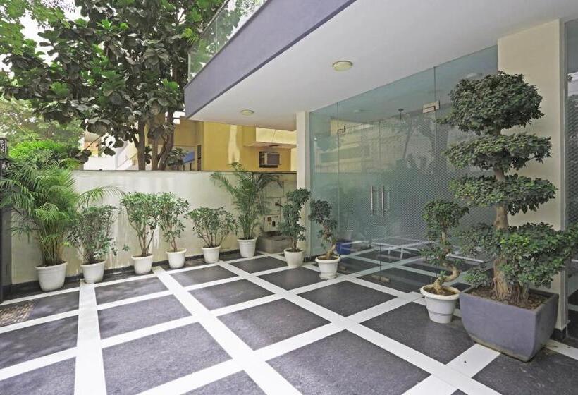 بنسيون Ab Inn Huda City Center