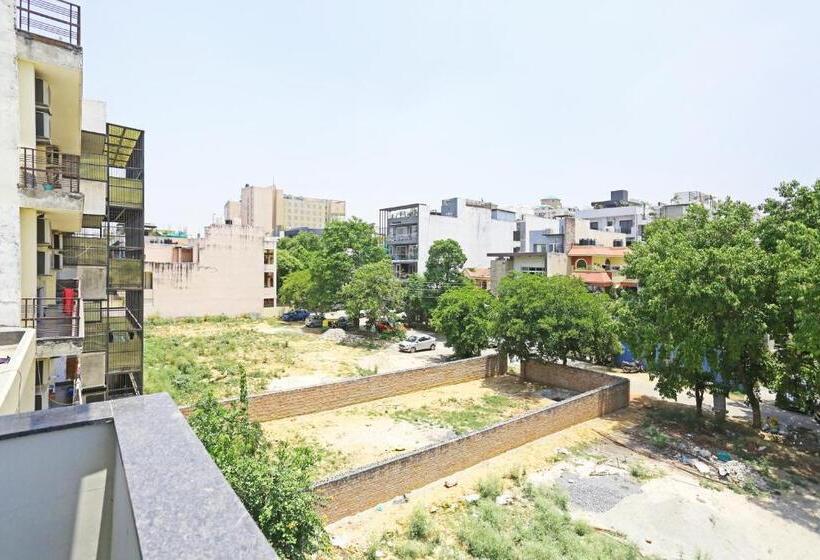 بنسيون Ab Inn Huda City Center