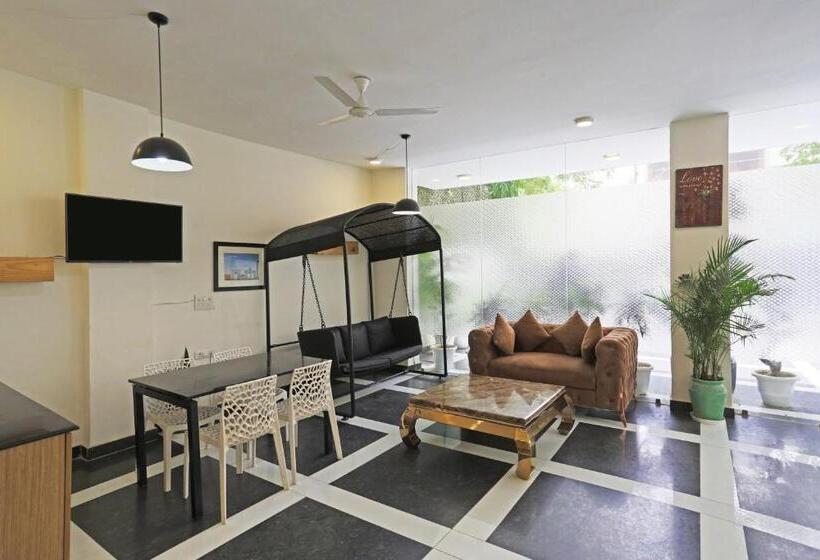 بنسيون Ab Inn Huda City Center