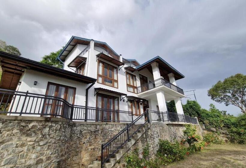 פנסיון O Neill S Cottage