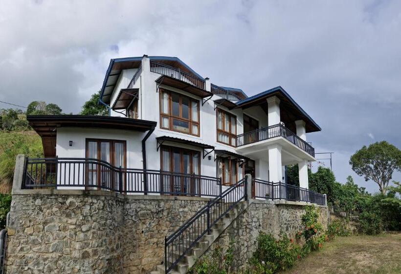 פנסיון O Neill S Cottage