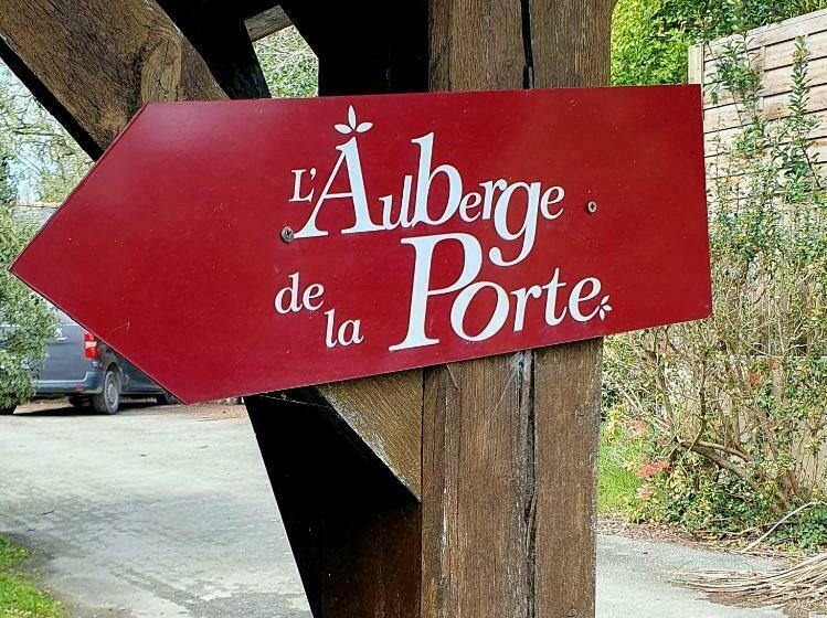 فندق صغير L Auberge De La Porte