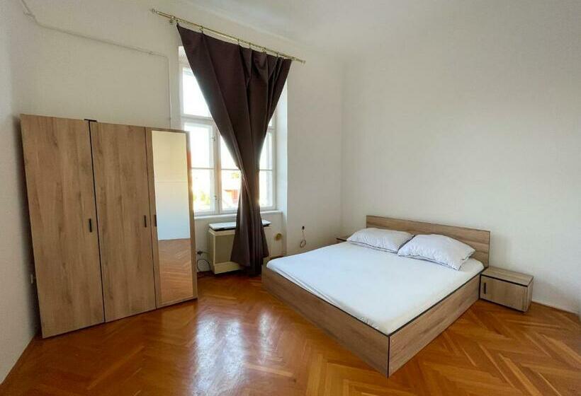Centrum Hostel