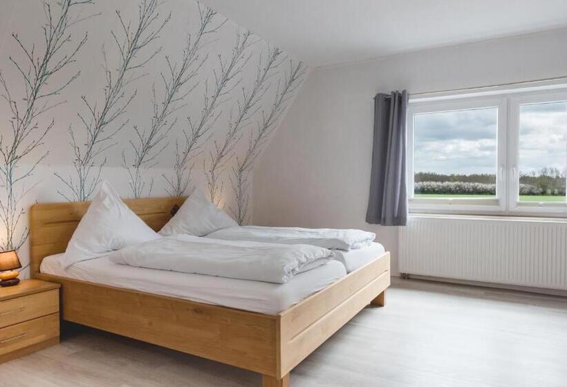 פנסיון Straendhus Bed&breakfast