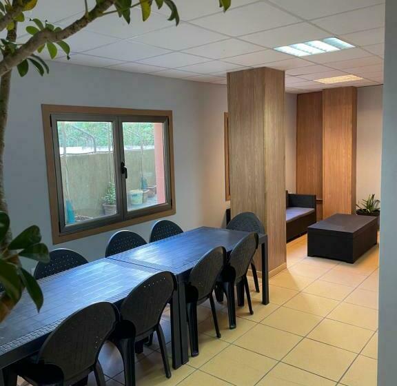 Hostel Cangas