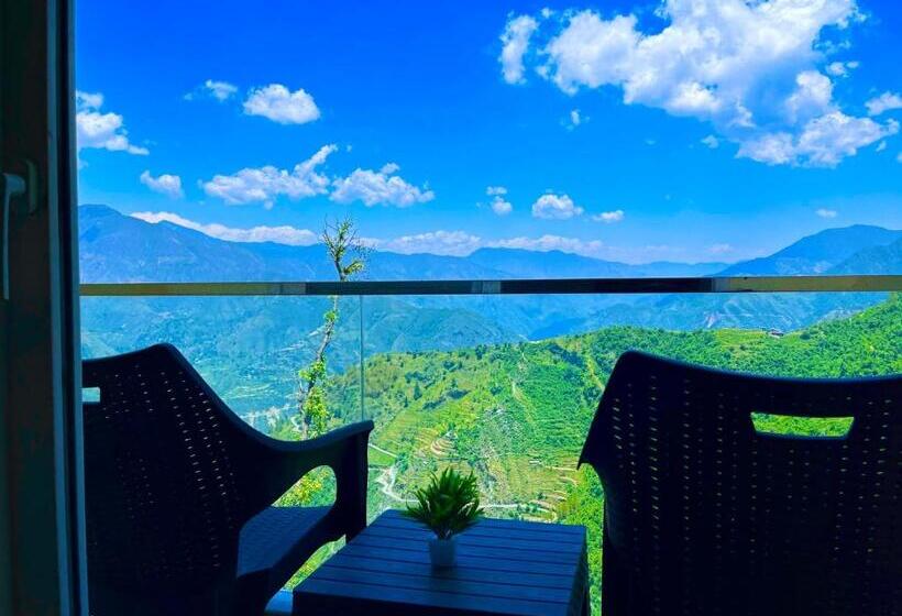 Отель Pinerock & Cafe, Mussoorie   Mountain View Luxury Rooms With Open Rooftop Cafe