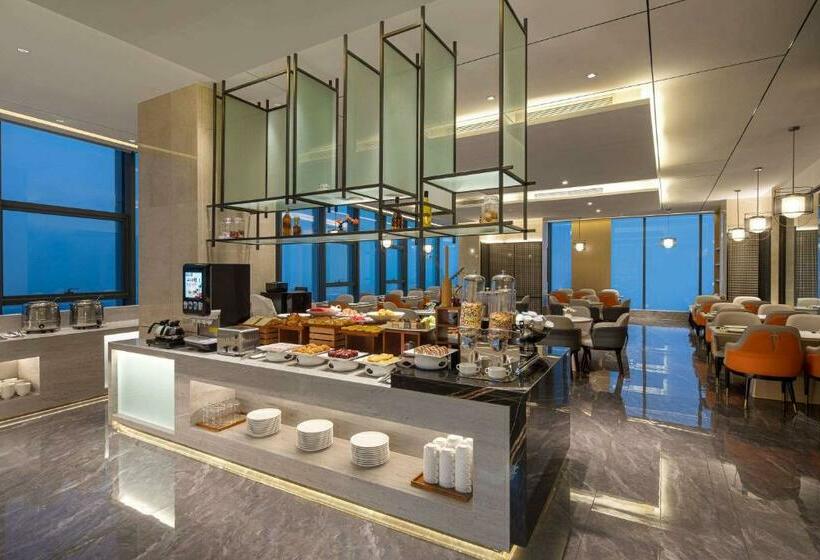 בית מלון כפרי Ramada Encore By Wyndham Dongguan Houjie