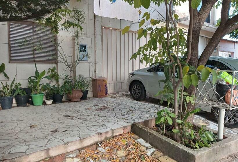 پانسیون Casa Com Piscina
