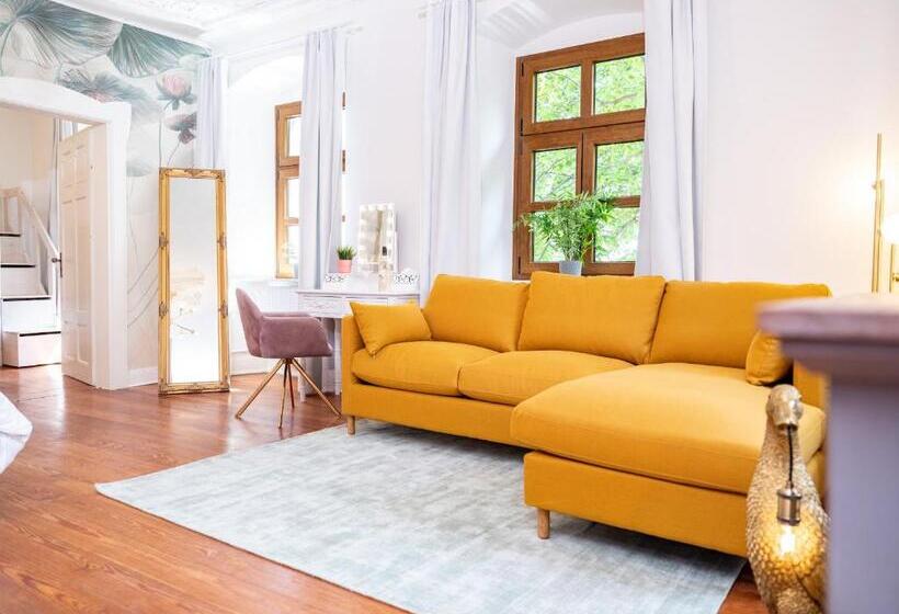 ユースホステル Gästehaus Schloss Janson