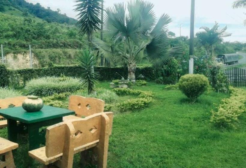 Hostel Hospedaje La Diana