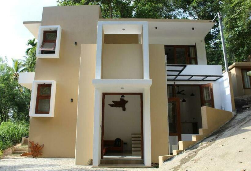 Общежитие Kandy Lotus Chalet
