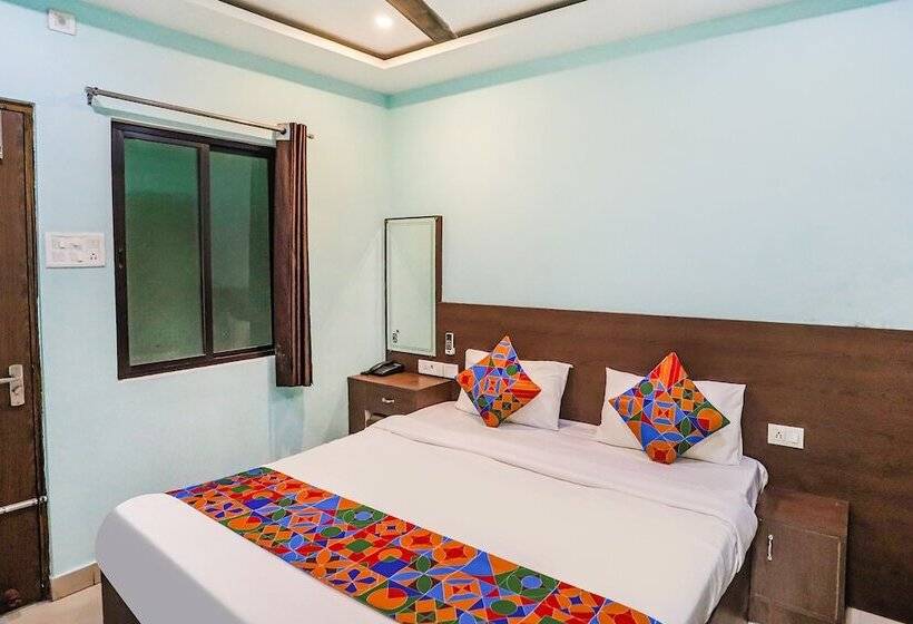 فندق Fabexpress Banarasi Kothi