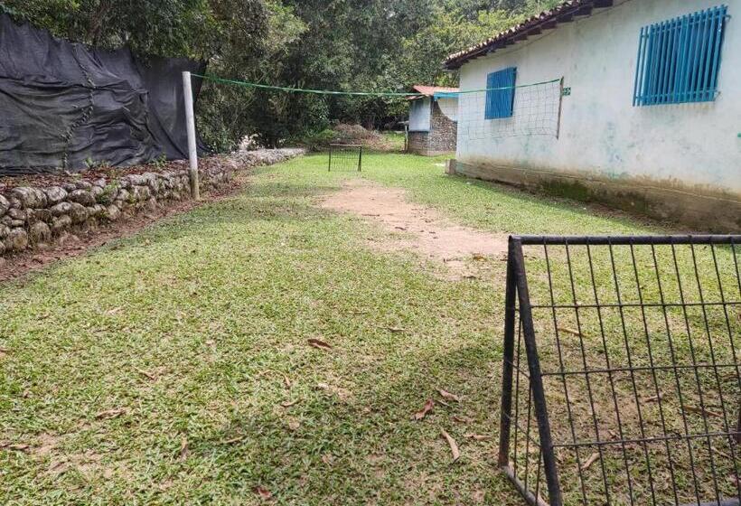 בית מלון כפרי Hosteria Puerta Del Nus