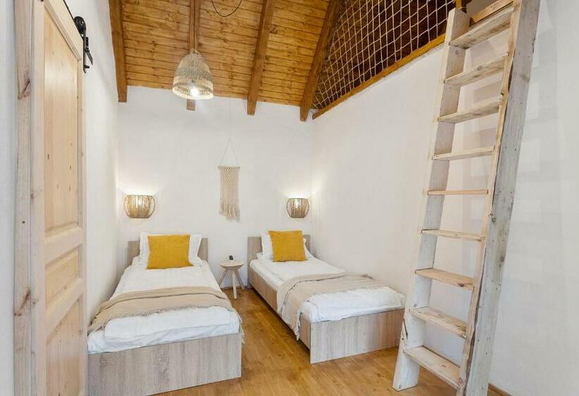 Пансион Casa Meburger 279