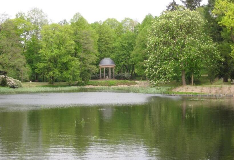 Отель Augustenhof