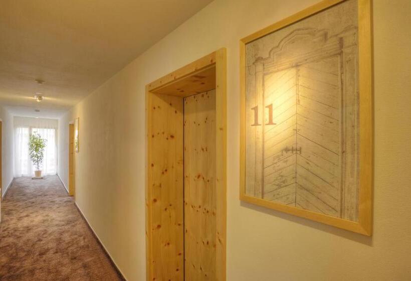 هتل Gasthof Rössle