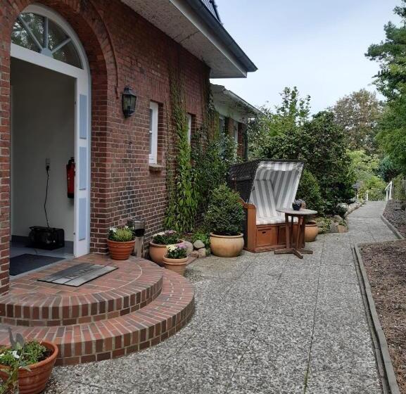 هتل Kleine Auszeit   Adults Only