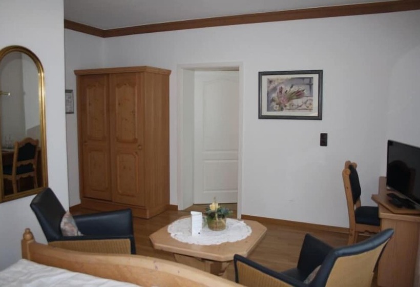 בית מלון כפרי Pension Allebrodt