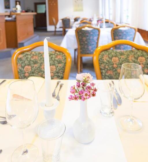 هتل Pension & Restaurant Nordstern