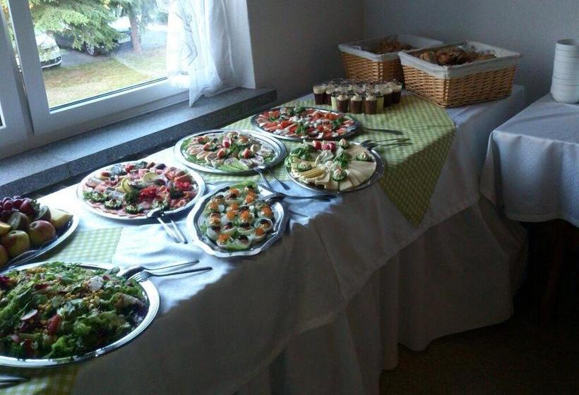 בית מלון כפרי Restaurant Weißes Haus