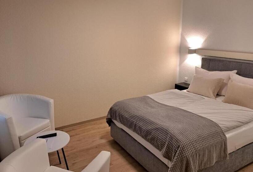 هتل Zum Postkutscher