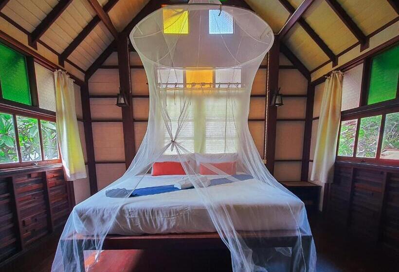 فندق Baan Thong Ching Resort