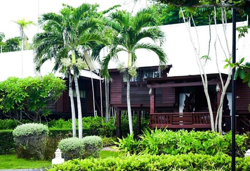 فندق Baan Thong Ching Resort