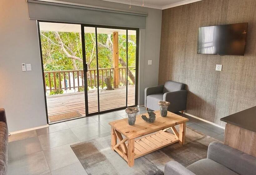 אתר נופש Mukumbura Lodge Bilene