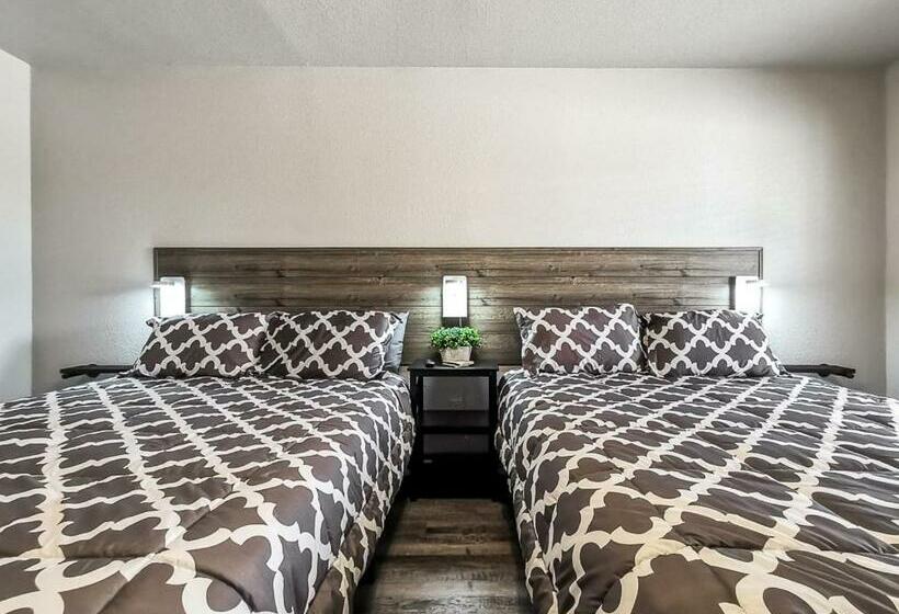 Общежитие Valley Cabins Double Queen Hotel Room