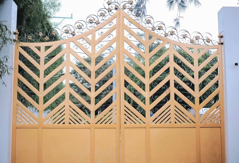 فندق Villa Excellance Beach And Wave Pool Resort