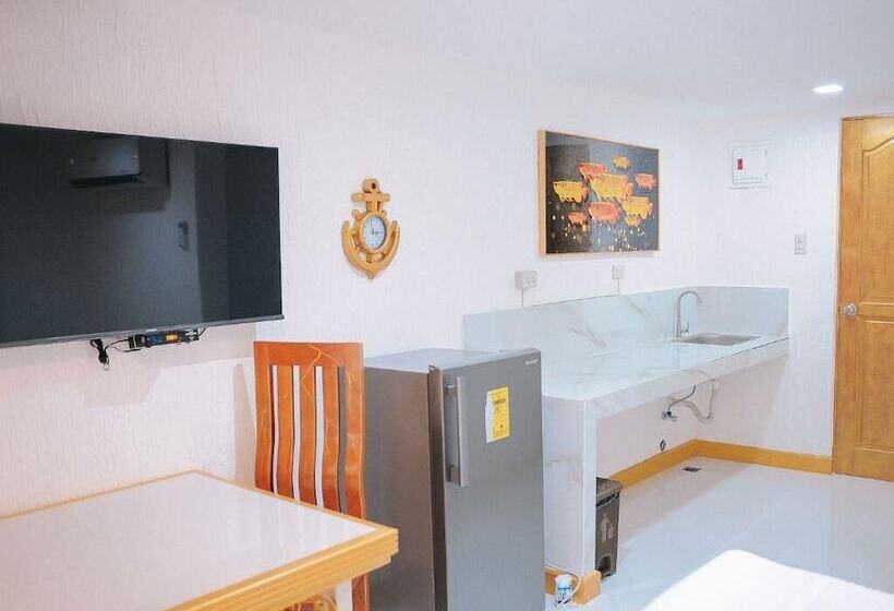 فندق Villa Excellance Beach And Wave Pool Resort