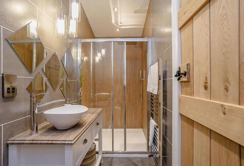 リゾートホテル Nantycoed Lodges