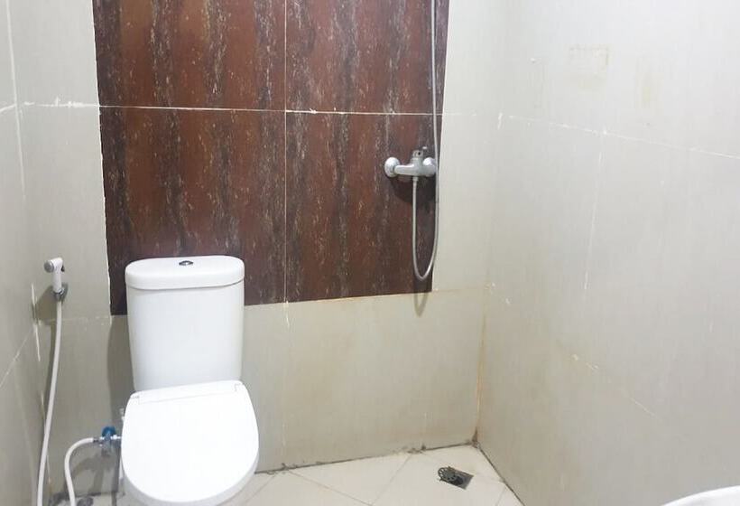 هتل Oyo 91251  Aida Lestari