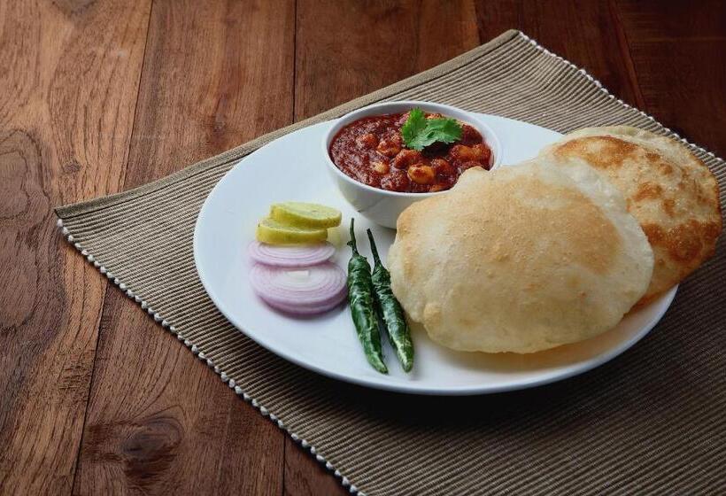 ホテル Oyo  Raj Laxmi Residency