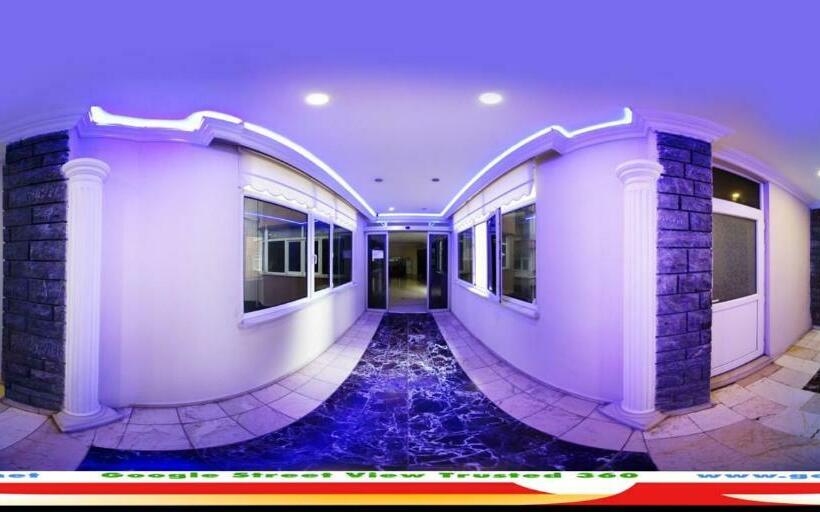 Otel Flash
