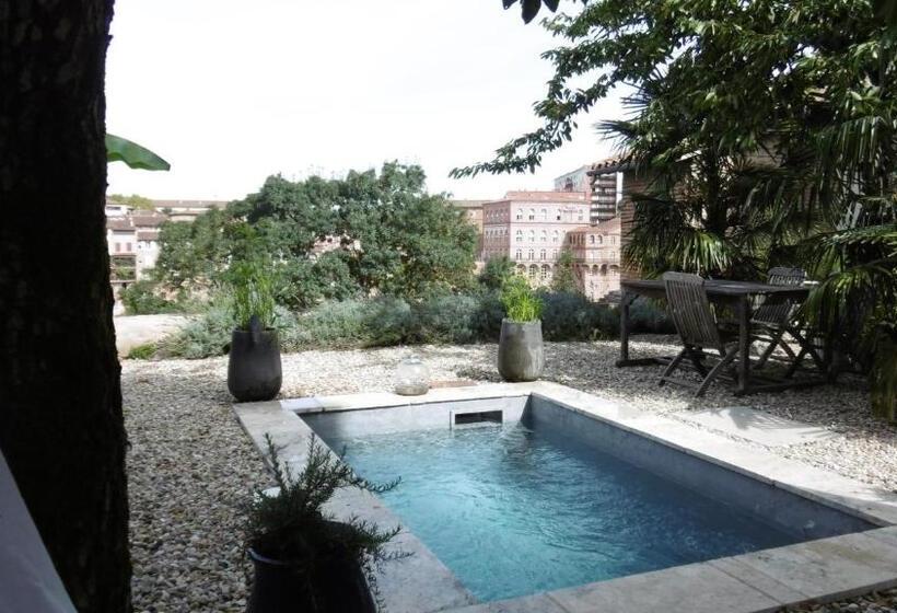 تختخواب و صبحانه Comfort And Fab Views