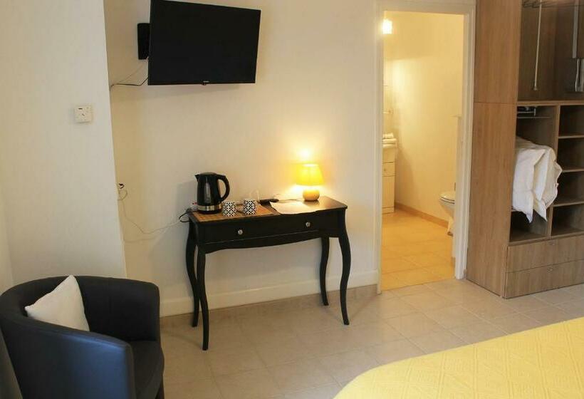 ベッドアンドブレックファースト Domaine Du Jardin  Chambres D Hôtes