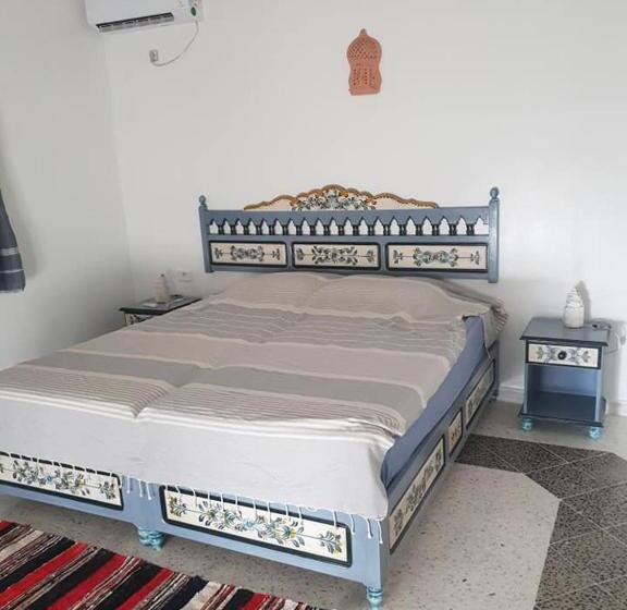 مبيت وإفطار Dar Mamina