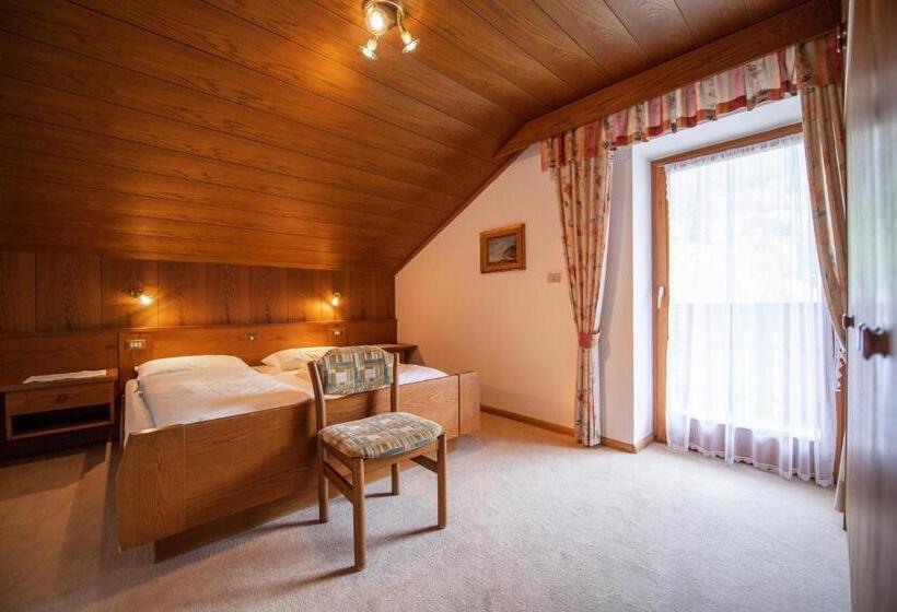 Пансион Apartments Zilli