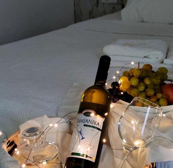 هتل Cruiser Restoran