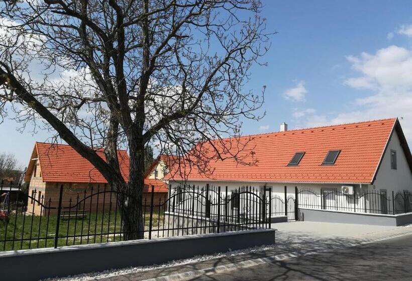 펜션 Bordoma Falusi Vendégház