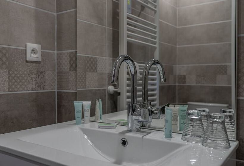 فندق Au Coq Dort Spa
