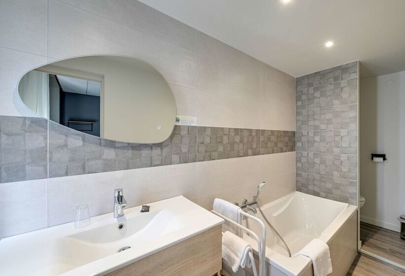 Brit Hotel Roanne   Le Grand Hôtel