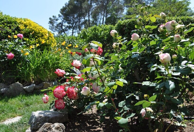 ホテル La Bégude Du Pascouren