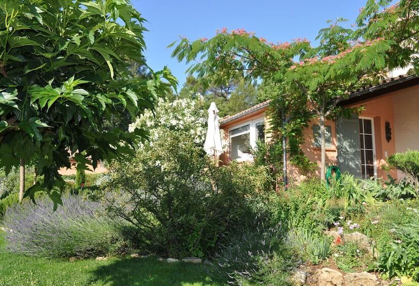 ホテル La Bégude Du Pascouren