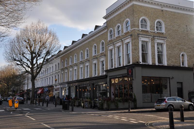 בית מלון כפרי Lamington Apartments Hammersmith
