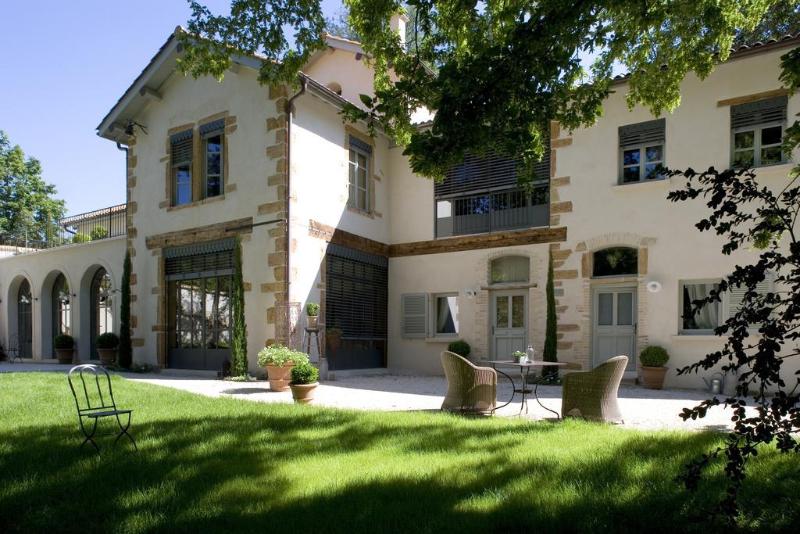 בית מלון כפרי Les Hautes Bruyeres